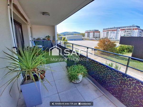 appartement 3 pièces - grand balcon