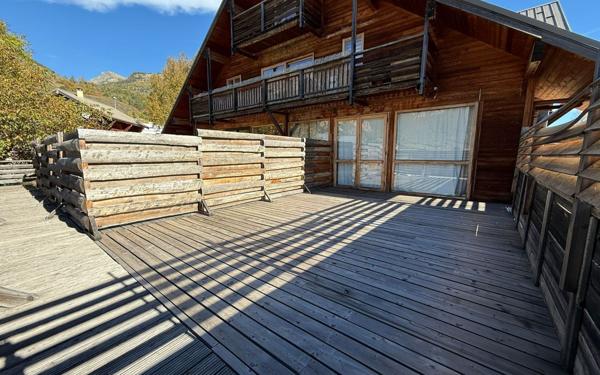 Maison à vendre    2 pièces • 46,09 m2 Saint-Martin-de-Queyrières