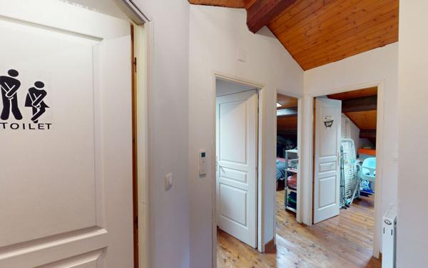 Immeuble à vendre    5 pièces •  Revel