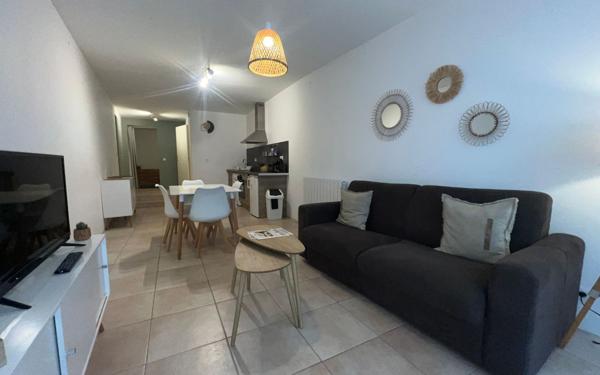 Immeuble à vendre    5 pièces •  Revel