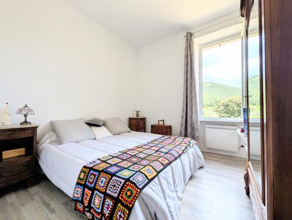 Cuges-les-Pins (13780) Maison plain pied, 4 pièces avec un grand jardin et un garage