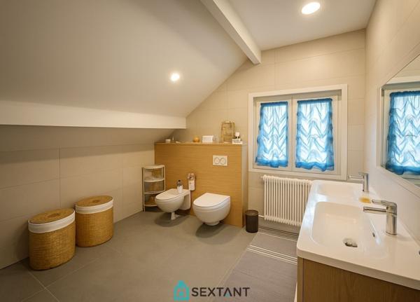 Villa 5 pièces 154 m² -01170 Ségny-