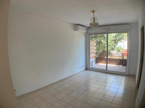 Bel appartement 2 pièces centre Uzès