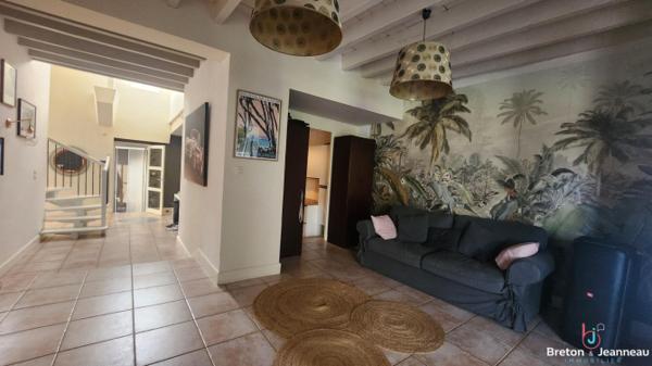 Propriété avec piscine secteur Laval SUD