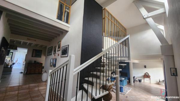 Propriété avec piscine secteur Laval SUD