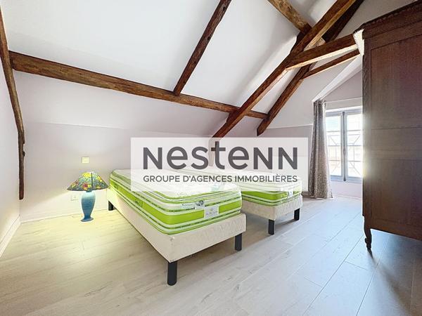 Immeuble avec appartement et local commercial Batz Sur Mer