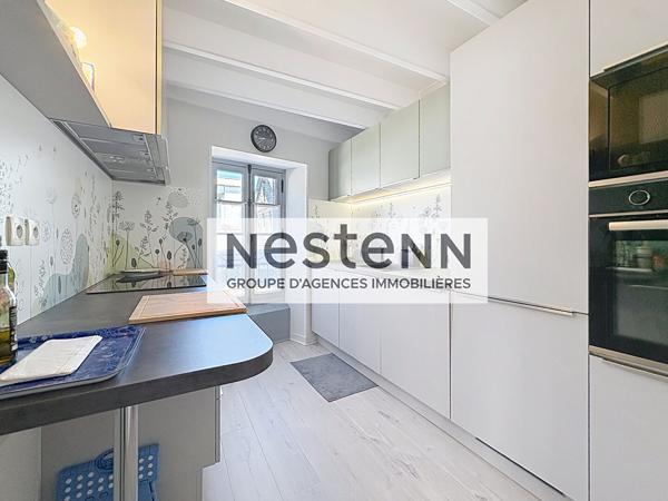 Immeuble avec appartement et local commercial Batz Sur Mer