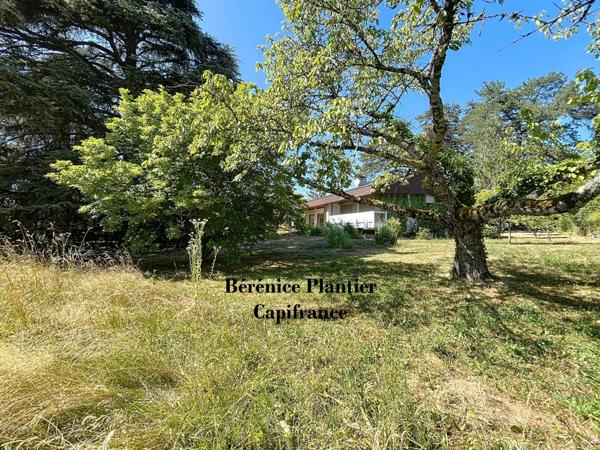 VÉTRAZ-MONTOUX – VILLA D’ARCHITECTE À RÉNOVER SUR GRANDE PARCELLE DIVISIBLE