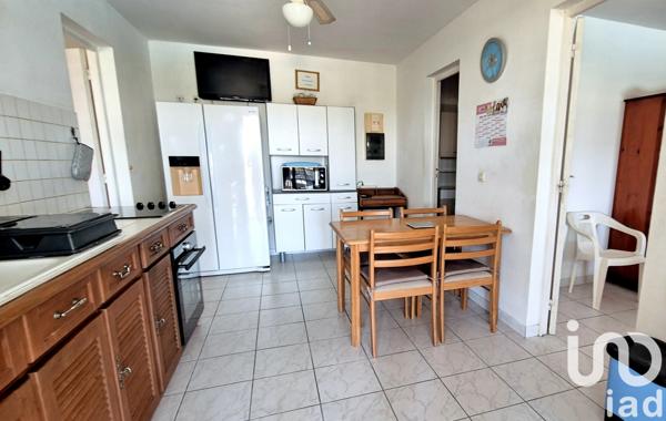 Maison à vendre 10 pièces 246 m² Saint-François