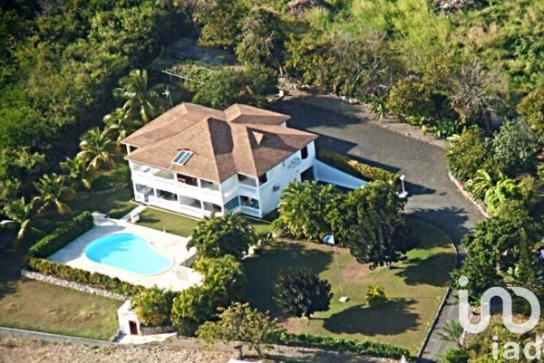 Maison à vendre 10 pièces 246 m² Saint-François