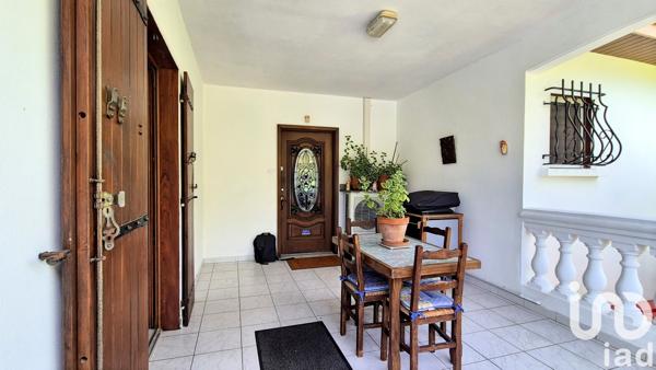 Maison à vendre 10 pièces 246 m² Saint-François