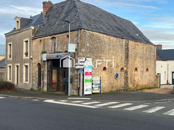 Un lieu, plusieurs projets : 142 m² à réinventer au cœur de Brûlon (72350)
