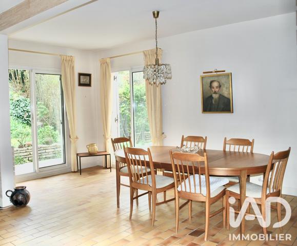 Maison à vendre 6 pièces 158,92 m² Orgeval
