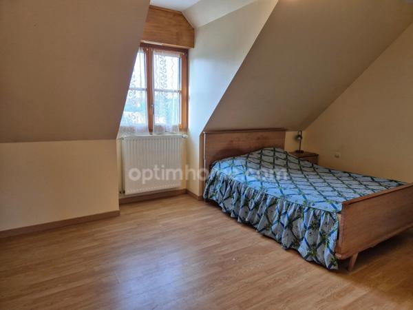 Maison individuelle 4ch semi plain pied jardin garage