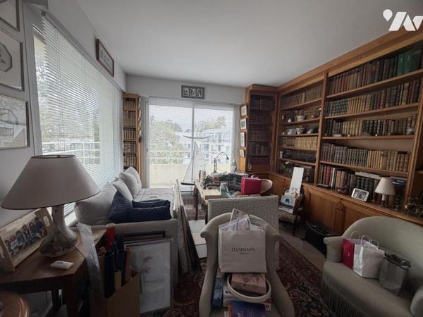 CAEN - Jardin des Plantes - T5 - 2 chambres poss 3 - Balcon - 2 Garages.