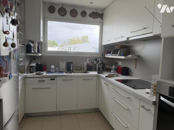 CAEN - Jardin des Plantes - T5 - 2 chambres poss 3 - Balcon - 2 Garages.