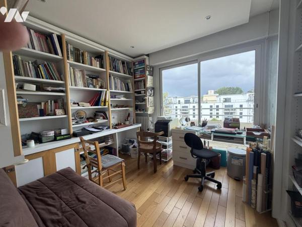 CAEN - Jardin des Plantes - T5 - 2 chambres poss 3 - Balcon - 2 Garages.