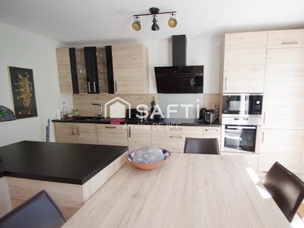 Appartement type 3 traversant ville en bois