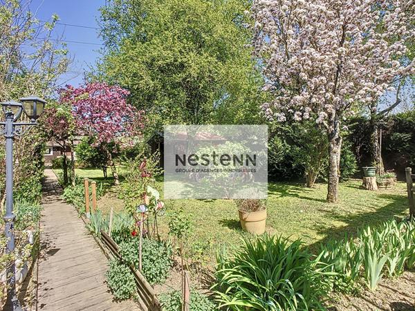 À VENDRE Saint Germain Les Arpajon Belle Maison familiale 176 m², vie de plain-pied, combles aménagés et dépendances aménagées sur terrain de 2142 m² à Saint Germain Les Arpajon