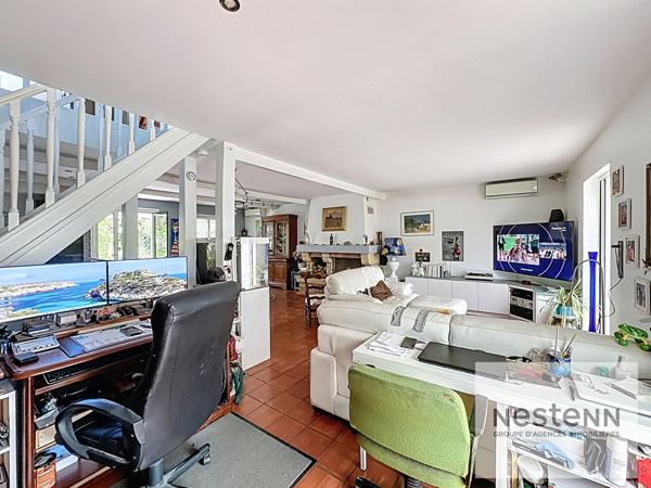 À VENDRE Saint Germain Les Arpajon Belle Maison familiale 176 m², vie de plain-pied, combles aménagés et dépendances aménagées sur terrain de 2142 m² à Saint Germain Les Arpajon