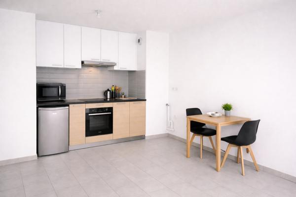Exclusivité Guy Hoquet : DECINES Appartement T2 de 41 m²
