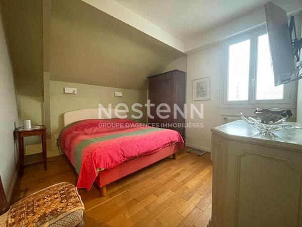 Nestenn Igny - Maison familiale de 177m², secteur Igny/Gommonvilliers, 3 chambres, double séjour, véranda, sous-sol total, garage, jardin arboré, terrain 500m2, proche des commerces & à 15 minutes de la gare de massy