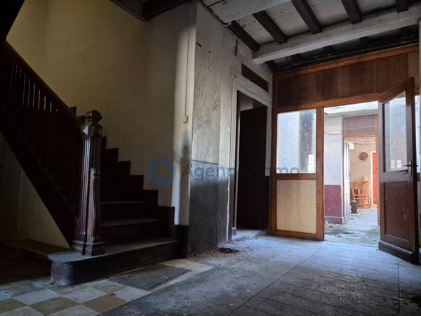 À vendre - Maison ancienne, 11 pièces située à Navarrenx (64190)