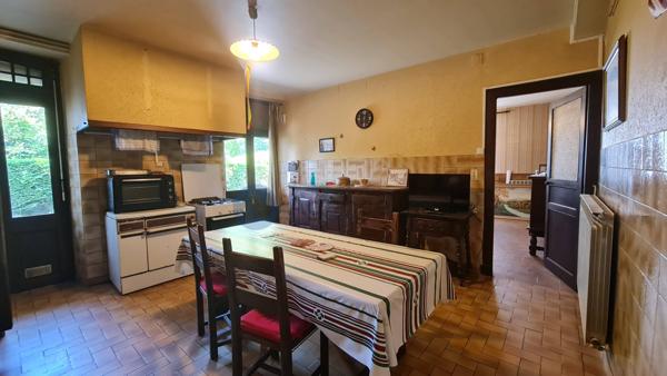 À vendre - Maison ancienne, 11 pièces située à Navarrenx (64190)