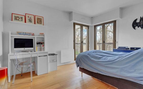 Appartement à vendre    4 pièces • 105,10 m2 Antony