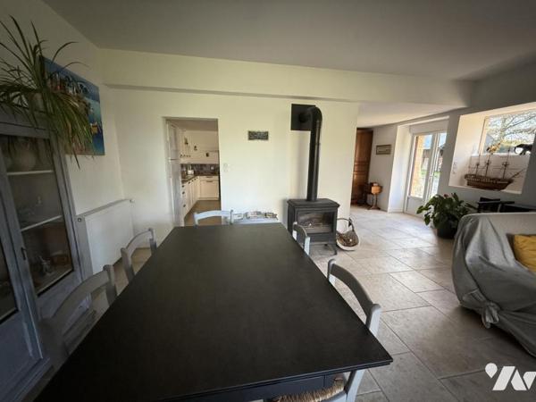 A 1.5 KMS DU CENTRE DE THEIX