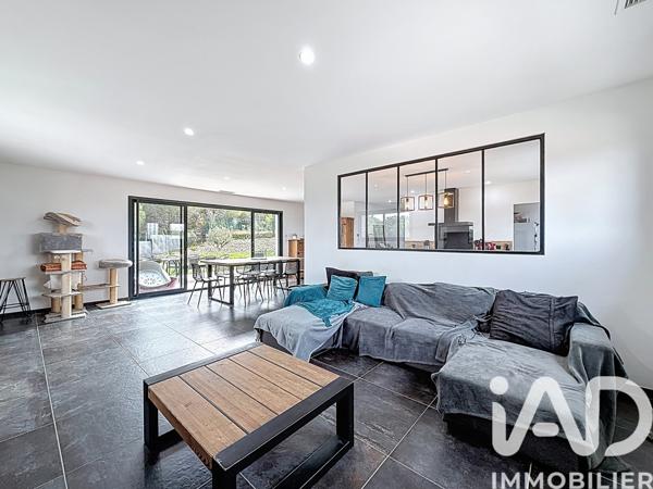 Maison à vendre 6 pièces 156 m² Alairac