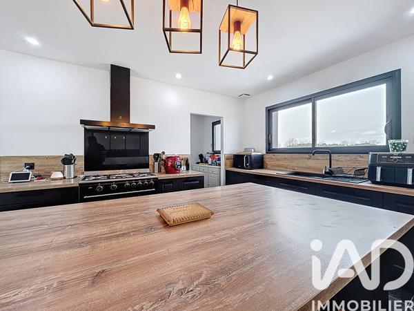 Maison à vendre 6 pièces 156 m² Alairac