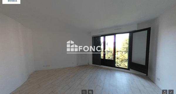 Location Studio 27 m² - Ermont 95120