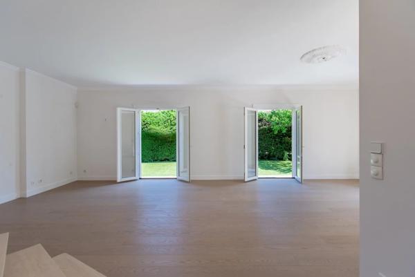 Villa avec un emplacement d'exception