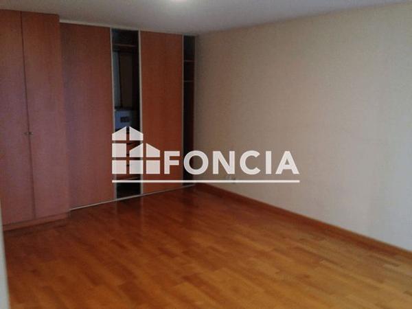 Location Appartement 4 pièces 134.92 m² - 2 RUE CONDORCET Ferney-voltaire 01210