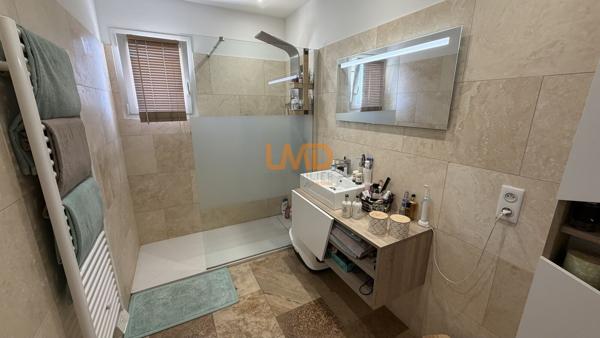 Maison récente de plain-pied – 80 m² – proche gare sncf et commodités