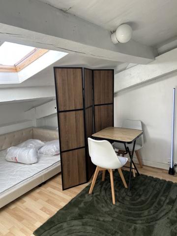 Appartement à vendre 99 990 € Bordeaux 1 pièce 15 m² DPE E