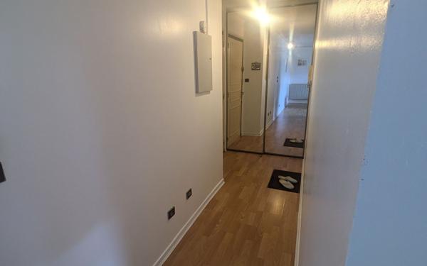 Appartement à louer    2 pièces • 55 m2 Mont-de-Marsan