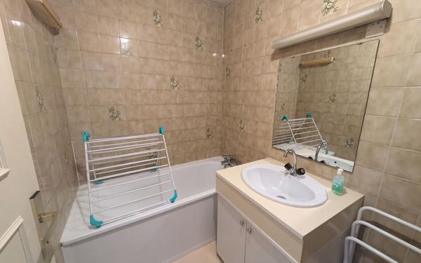 Appartement à louer    2 pièces • 55 m2 Mont-de-Marsan