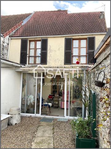 Maison centre village, jardin, 5 chambres