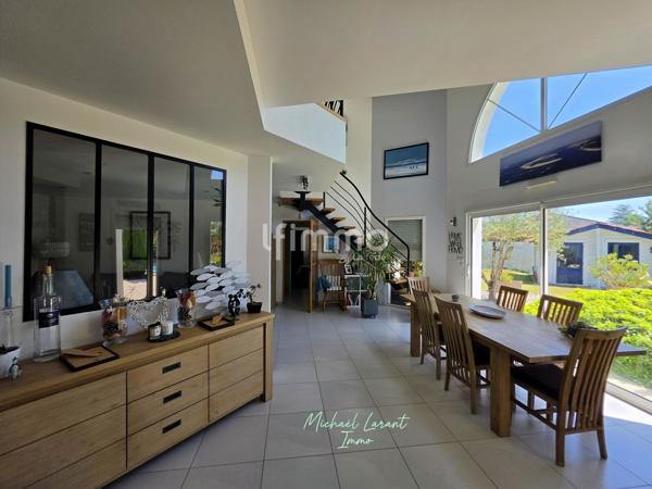 Grande maison familiale avec piscine – 165 m² – Secteur recherché