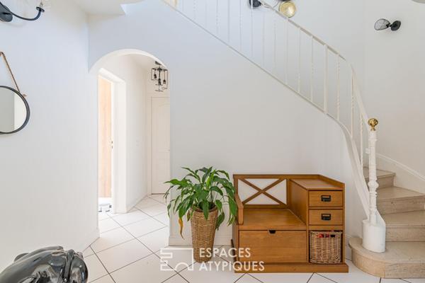 Maison familiale avec jardin et piscine