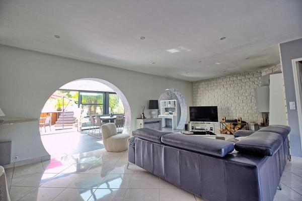 Maison Angers 8 pièce(s) 178 m2 plain pied