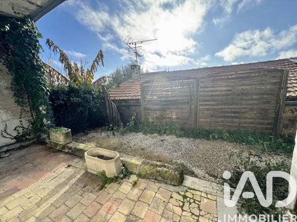 Maison à vendre 5 pièces 125 m² Angoulême