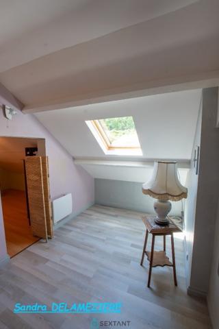 BEAU PAVILLON FAMILIAL 5 CHAMBRES AVEC VIE DE PLAIN-PIED – SANS VIS-À-VIS