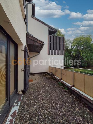 Vente
                Appartement66,45 m² - 3 Pièces -
                    DOLE (39100)
