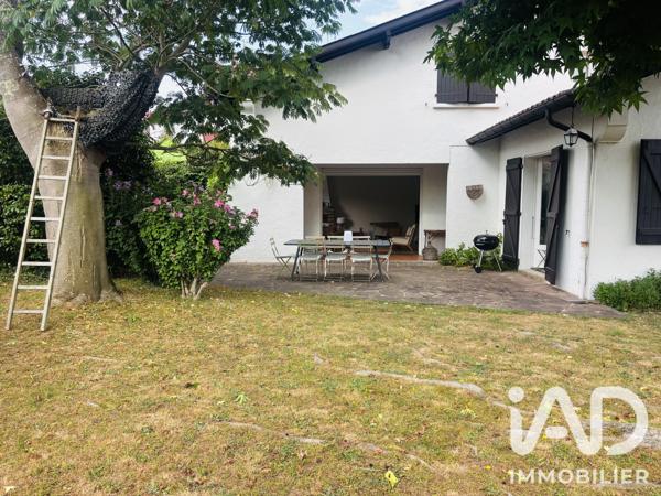 Maison à vendre 5 pièces 141 m² Anglet