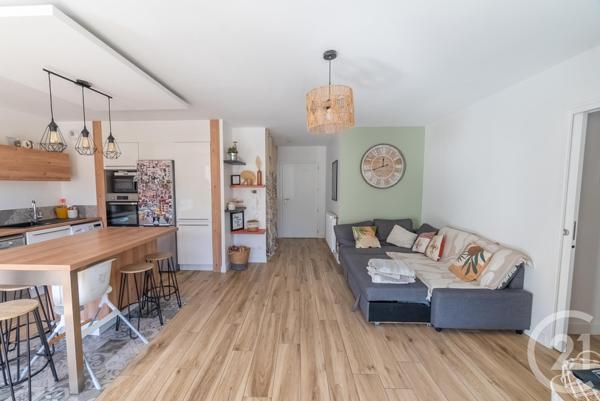 Appartement T3 à vendre  3 pièces - 71,83 m2 SEYSSINS - 38