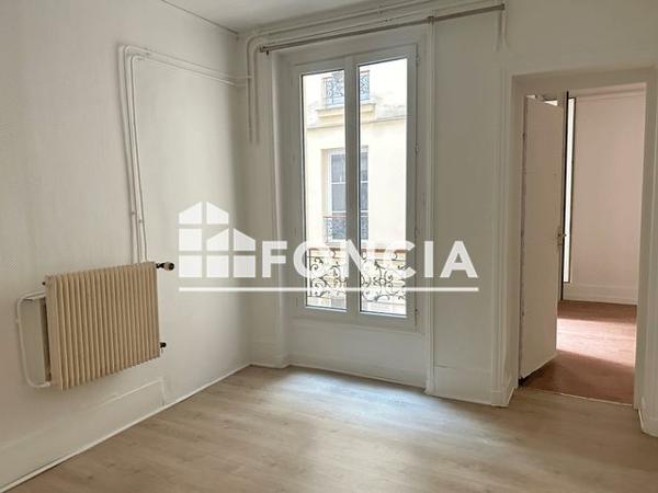 Location Appartement 2 pièces 33.85 m² - 19 RUE DE SUEZ Paris 75018