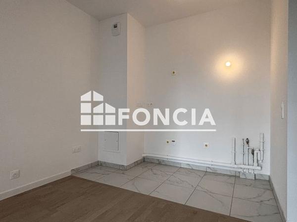 Location Appartement 2 pièces 38.3 m² - 102 Avenue Aristide Briand Le Blanc Mesnil 93150